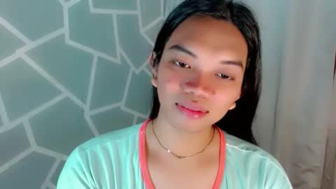 Selena online show from 04-26-26, 11:24