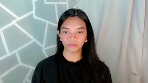 Snapshot of selena_fuckdoll chatting on 06-06-26, 01:00 Selena online show from 06-06-26, 01:00