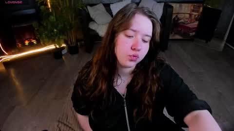 Selena online show from 03-24-26, 05:34