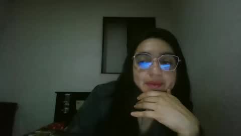 Snapshot of selena_rous chatting on 11-30-25, 05:00 Selena Rous online show from 11-30-25, 05:00