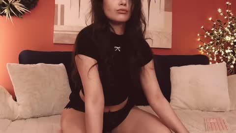Snapshot of selenaallure chatting on 05-03-26, 03:56 Selena Allure online show from 05-03-26, 03:56