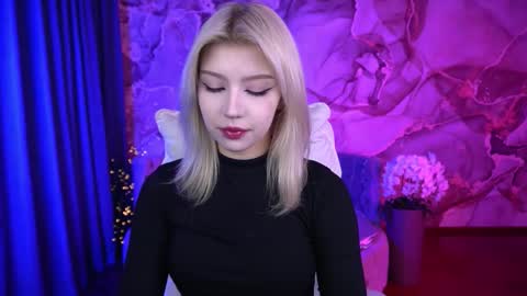 selenairis online show from 10-01-25, 06:19