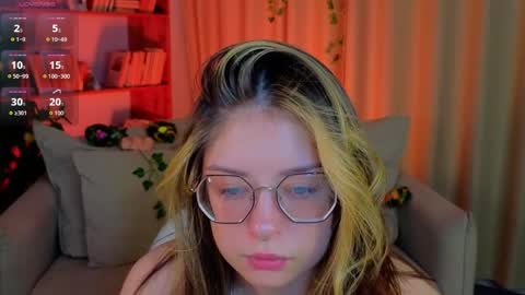 Snapshot of selenamills chatting on 04-01-26, 02:45 selenamills online show from 04-01-26, 02:45