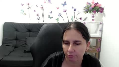 selene online show from 06-08-26, 01:11