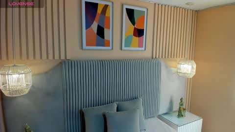 Snapshot of selene_tylor_ chatting on 02-01-25, 07:02 Selene online show from 02-01-25, 07:02