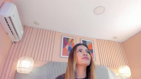 Snapshot of selene_tylor_ chatting on 02-02-25, 06:20 Selene online show from 02-02-25, 06:20