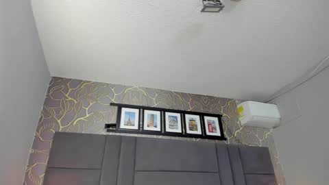 Snapshot of selene_tylor_ chatting on 02-22-25, 07:58 Selene online show from 02-22-25, 07:58