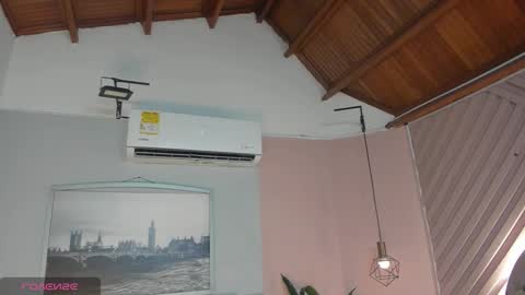 Snapshot of selene_tylor_ chatting on 10-12-25, 07:46 Selene online show from 10-12-25, 07:46