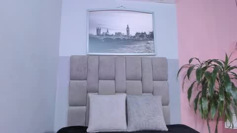 Selene online show from 02-08-26, 03:32