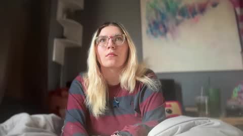 Selene online show from 02-22-25, 01:46