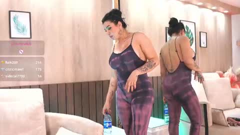 Snapshot of selenebanks chatting on 07-28-26, 07:39 selenebanks online show from 07-28-26, 07:39