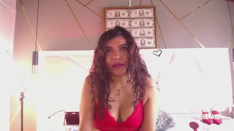 Selene online show from 10-30-25, 05:24