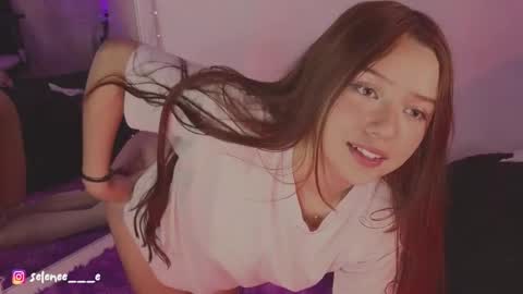 selene online show from 02-19-25, 08:22