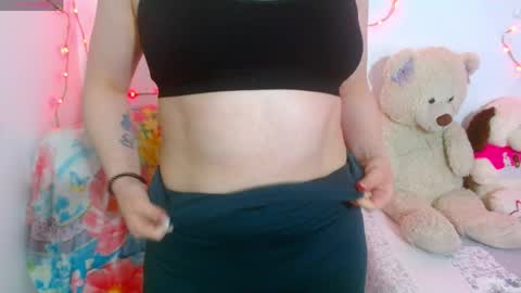 Selene G  online show from 04-30-26, 05:36