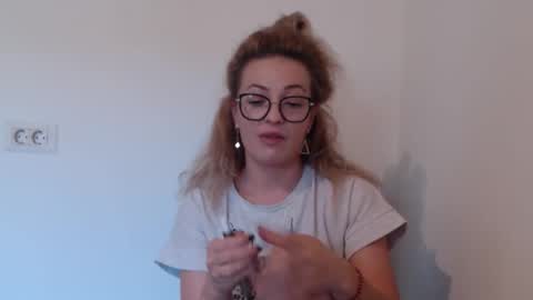 Selenna online show from 10-13-25, 02:06