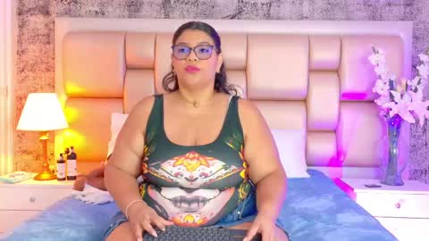 Selenna Cooper online show from 03-22-26, 11:35