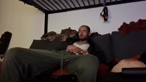 Julian Kinky Bi-guy online show from 04-28-26, 04:06