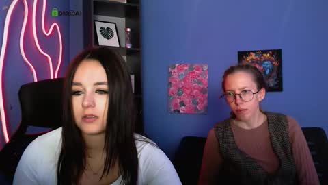 Snapshot of selinawow chatting on 11-28-25, 12:08 Selena online show from 11-28-25, 12:08