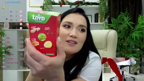 Seline online show from 12-18-24, 08:25