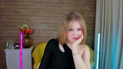 SelinSwarovski online show from 02-04-25, 12:29