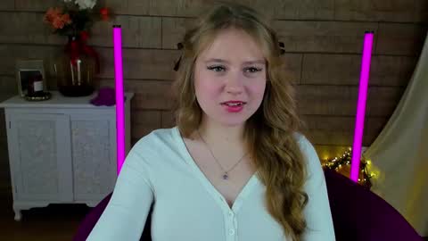 SelinSwarovski online show from 03-09-25, 12:42