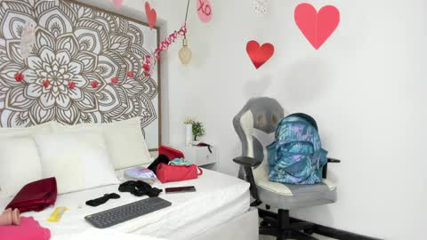 Snapshot of selket_ chatting on 02-05-25, 11:02 Selket online show from 02-05-25, 11:02