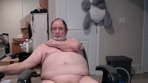 Snapshot of selkie2s chatting on 10-18-25, 06:48 selkie2s online show from 10-18-25, 06:48