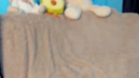 Mindy online show from 12-21-24, 09:23