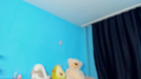 Mindy online show from 12-22-24, 06:39