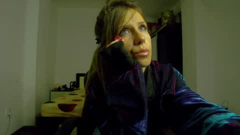 Snapshot of sellena_angel chatting on 05-31-26, 06:42 sellena_angel online show from 05-31-26, 06:42