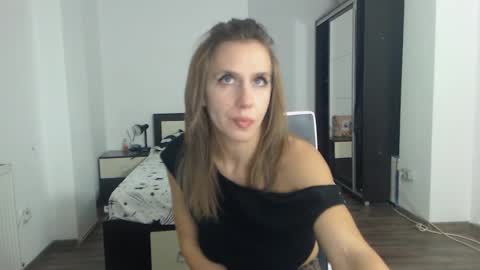 sellena_angels online show from 02-04-25, 05:01