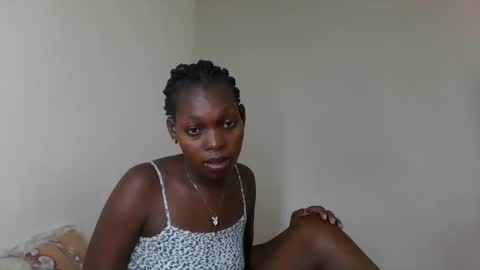 Snapshot of sellinprinces chatting on 10-02-25, 06:26 sellinprinces online show from 10-02-25, 06:26