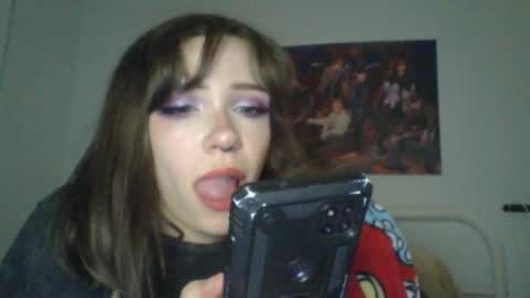 goddess esme  online show from 01-04-25, 03:18