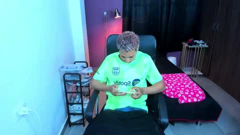 senior_teacher99 online show from 01-13-26, 12:05