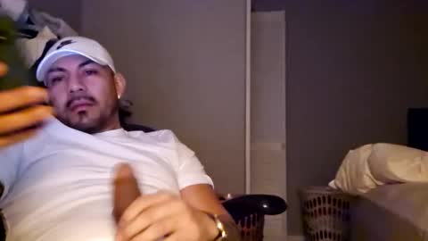 Snapshot of senor49509 chatting on 12-14-25, 08:41 senor49509 online show from 12-14-25, 08:41