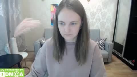 Snapshot of senora_pepper chatting on 02-04-26, 02:01 Lolla online show from 02-04-26, 02:01