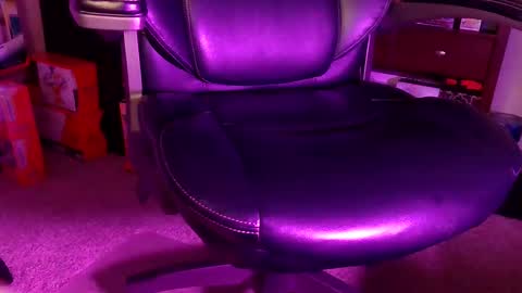 Snapshot of senorgrower chatting on 10-26-25, 07:58 Mr. Watch Me Grow online show from 10-26-25, 07:58