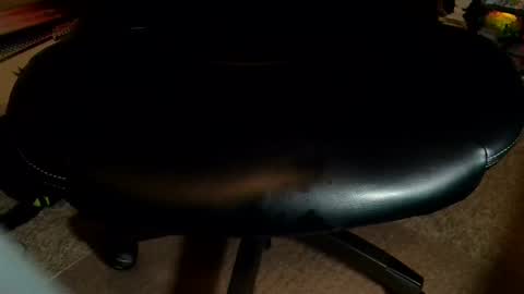 Snapshot of senorgrower chatting on 12-02-25, 05:57 Mr. Watch Me Grow online show from 12-02-25, 05:57