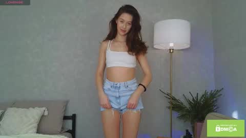 Snapshot of sensationnew chatting on 12-23-25, 09:29 sensationnew online show from 12-23-25, 09:29