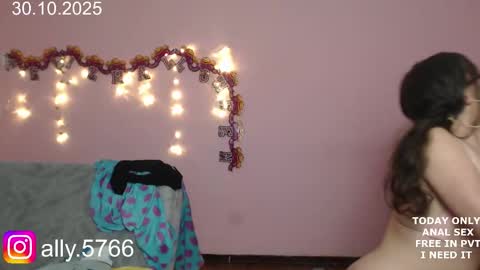 Your Boys online show from 10-31-25, 02:56