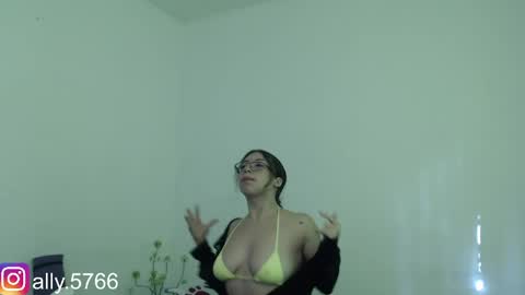 Your Boys online show from 04-19-26, 09:28