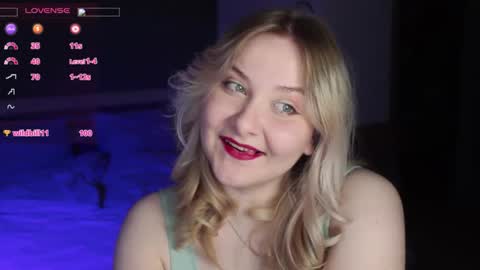 Snapshot of sensual_girrrl chatting on 06-09-26, 12:22 Ilona online show from 06-09-26, 12:22