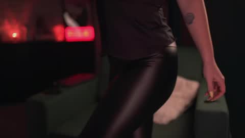 Jasmine online show from 04-19-26, 01:54