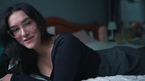 Jasmine online show from 04-20-26, 01:03