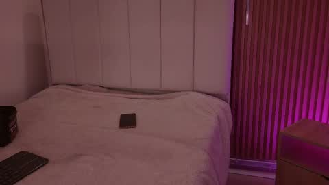 Sensual Kim77 online show from 04-25-26, 12:41