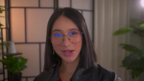 Maria- OF sensual bee online show from 01-16-25, 04:28