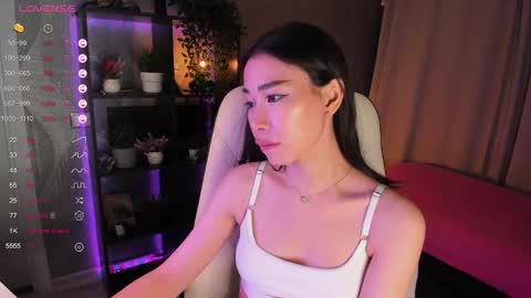 Kiki online show from 09-16-25, 03:46