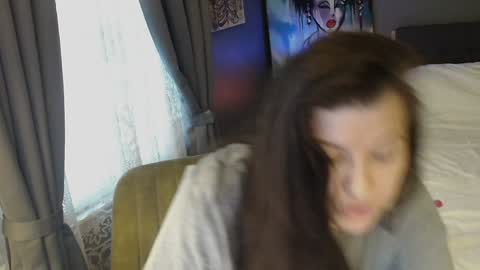 Tara online show from 01-06-25, 01:41