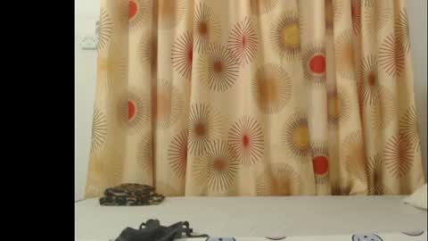 Anne online show from 04-28-26, 04:50