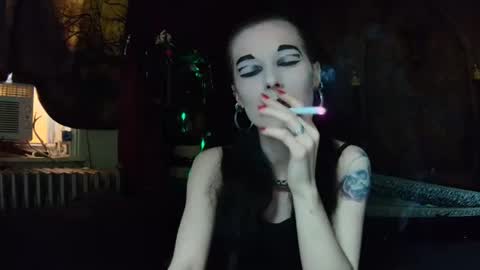 Snapshot of seraphinmunster chatting on 05-16-26, 10:30 Seraphin Munster online show from 05-16-26, 10:30